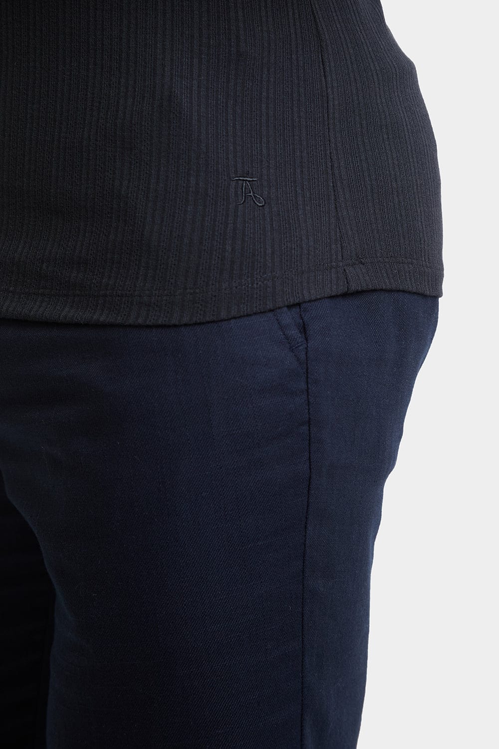Needle Out Ribbed Vest in Black - TAILORED ATHLETE - ROW