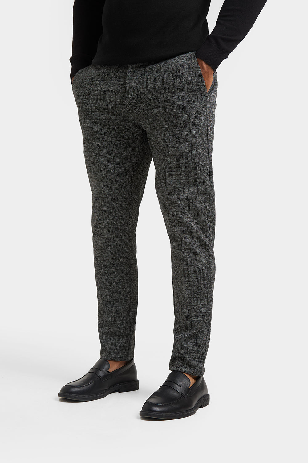 Check Trousers in Black/Grey - TAILORED ATHLETE - ROW