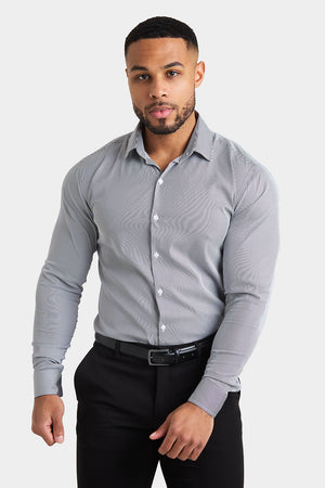 Performance Business Shirt in Navy Fine Stripe - TAILORED ATHLETE - ROW