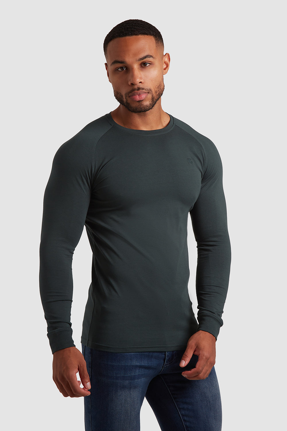 Muscle Fit T-Shirt (LS) in Pine - TAILORED ATHLETE - ROW