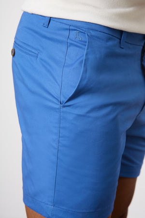 Muscle Fit Chino Shorts - Shorter Length in Mid Blue - TAILORED ATHLETE - ROW