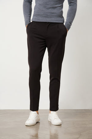 Pleat Side Adjuster Trousers in Black - TAILORED ATHLETE - ROW