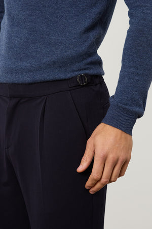 Pleat Side Adjuster Trousers in Navy - TAILORED ATHLETE - ROW