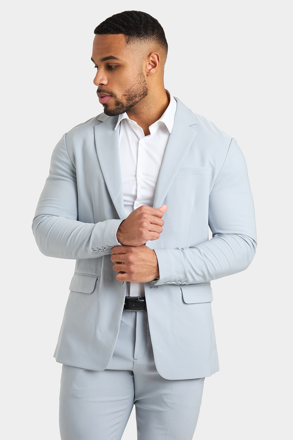 True Muscle Fit Tech Suit Jacket in Light Grey - TAILORED ATHLETE - ROW