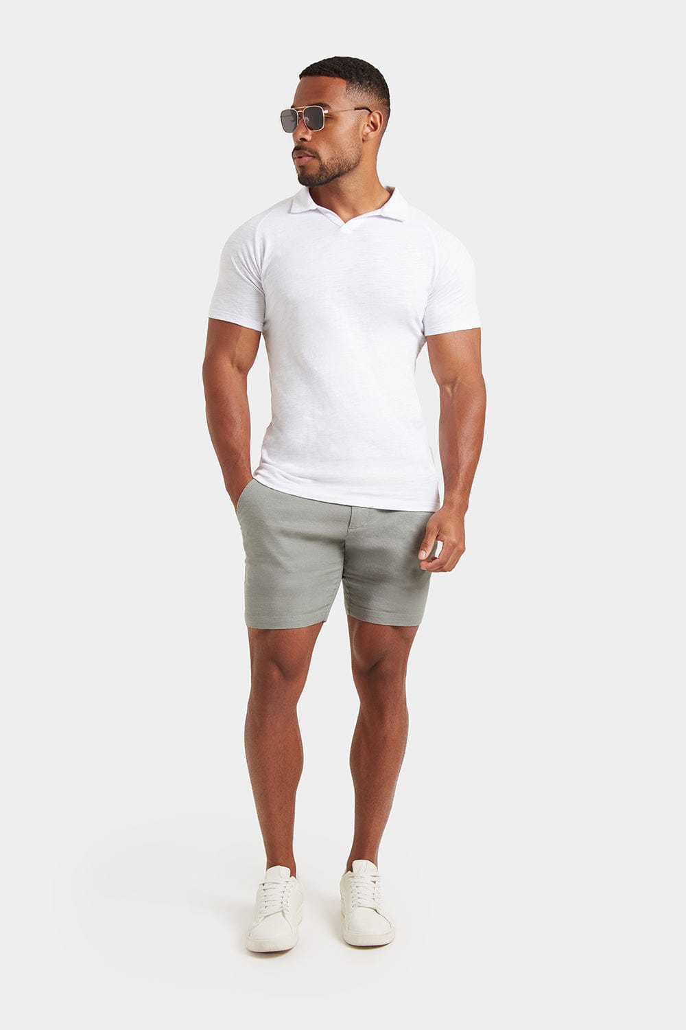 Linen blend Shorts in Sage