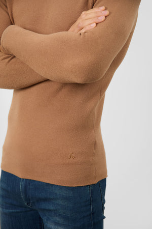 Supersoft Roll Neck in Camel - TAILORED ATHLETE - ROW