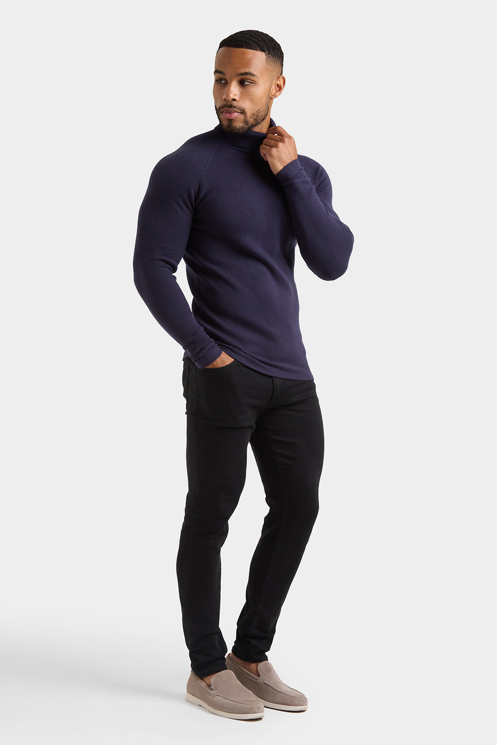 Supersoft Roll Neck in Navy - TAILORED ATHLETE - ROW