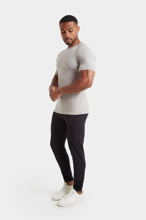 Everyday Tech Trousers 2-Pack - TAILORED ATHLETE - ROW