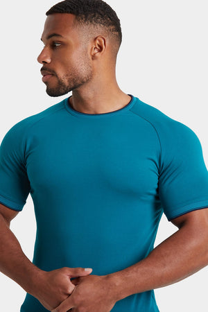 Tipped T-shirt in Peacock - TAILORED ATHLETE - ROW