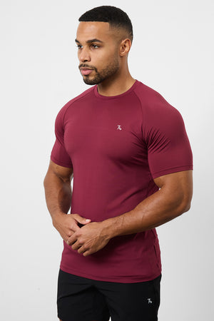 Training Top in Burgundy - TAILORED ATHLETE - ROW