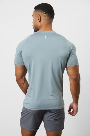 Training Top in Kale - TAILORED ATHLETE - ROW