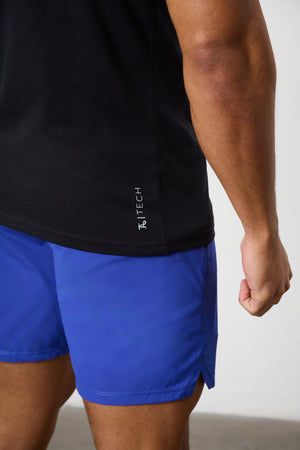 Essential Training Top in Black - TAILORED ATHLETE - ROW