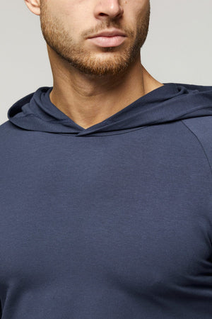 Hooded T-Shirt Long Sleeve in Navy - TAILORED ATHLETE - ROW
