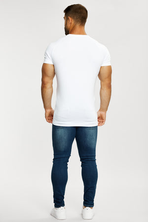 Muscle Fit T-Shirt in White - TAILORED ATHLETE - ROW