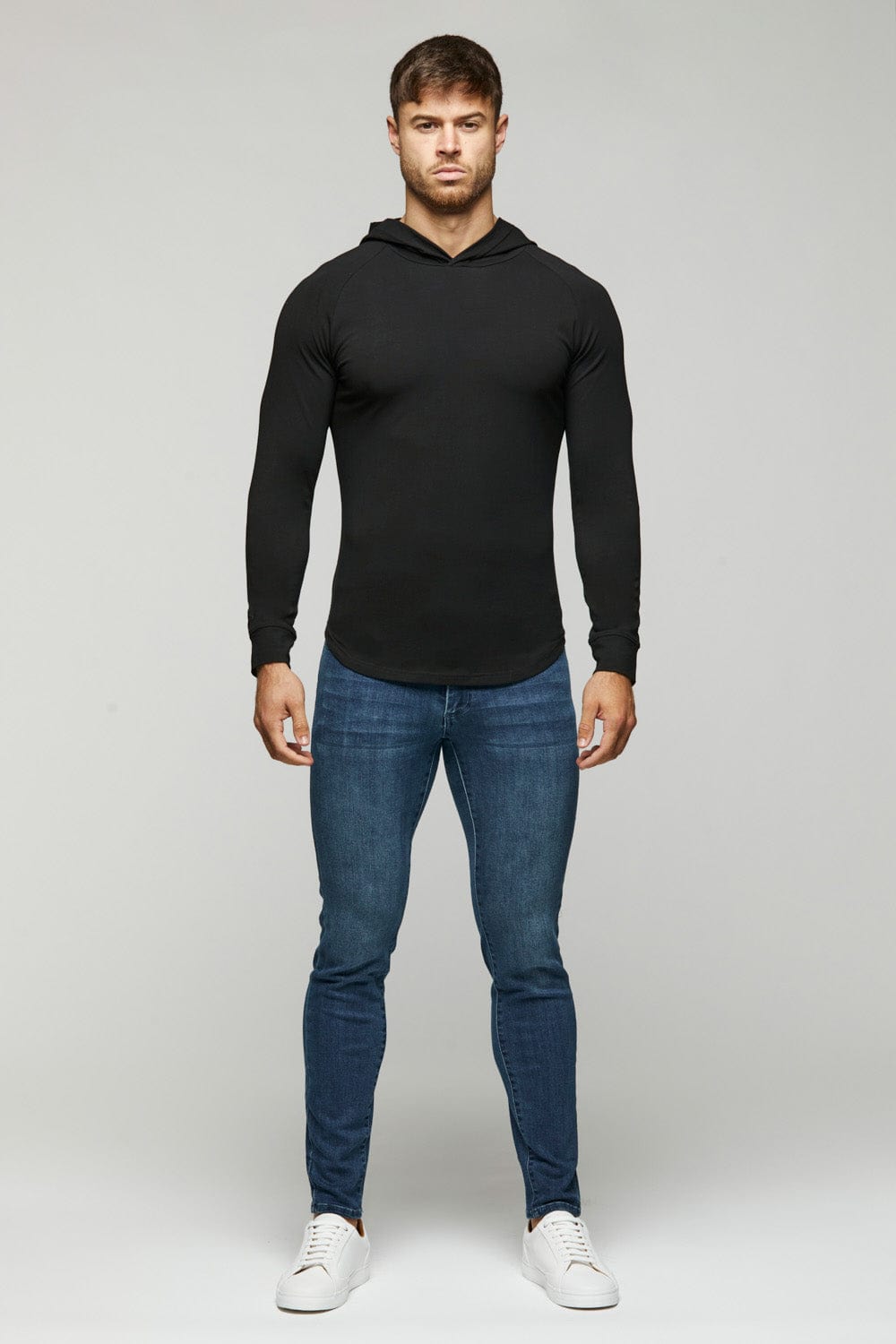 Hooded T-Shirt Long Sleeve in Black - TAILORED ATHLETE - ROW