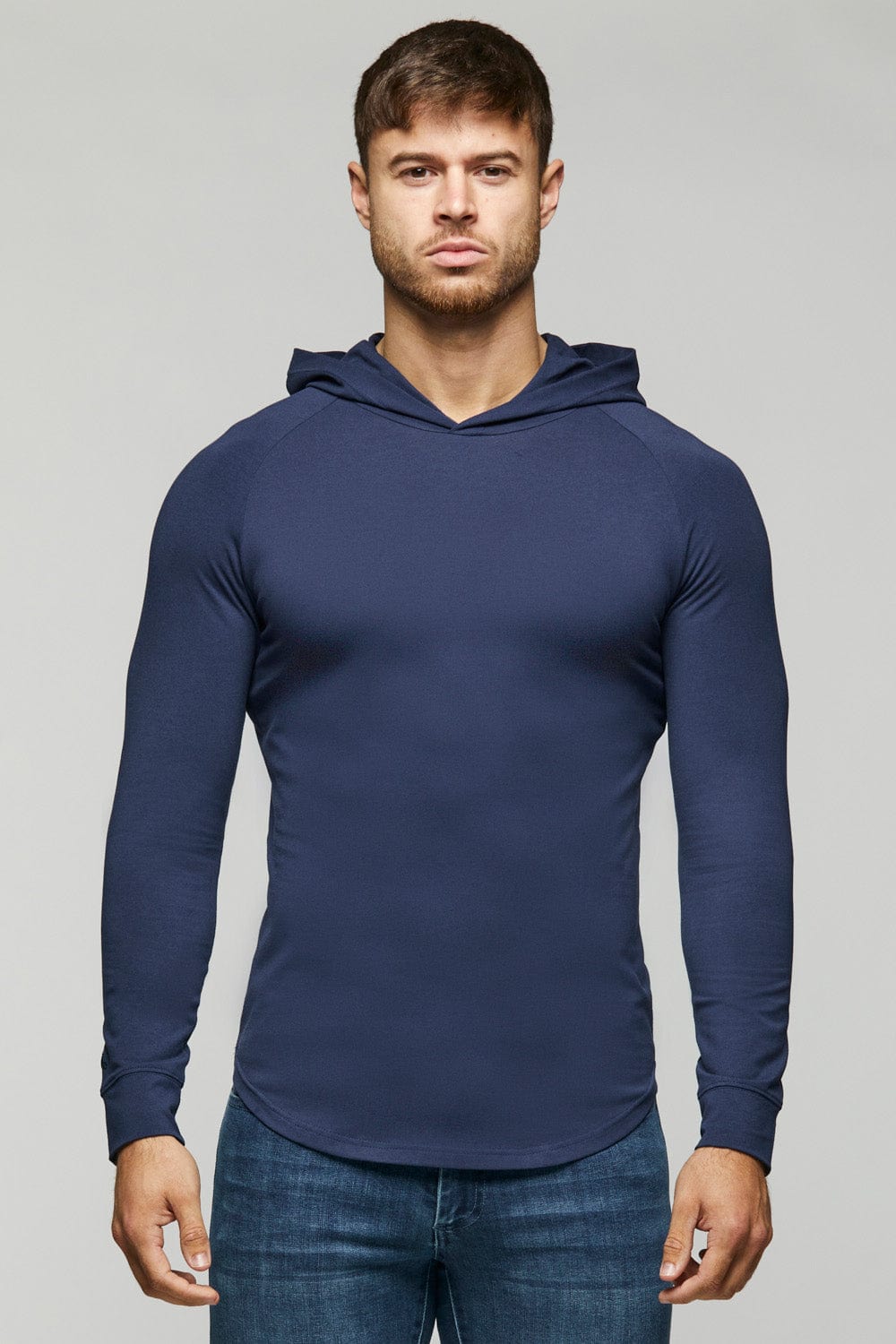 Hooded T-Shirt Long Sleeve in Navy - TAILORED ATHLETE - ROW