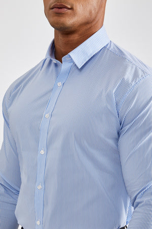 Essential Business Shirt in Striped Light Blue - TAILORED ATHLETE - ROW