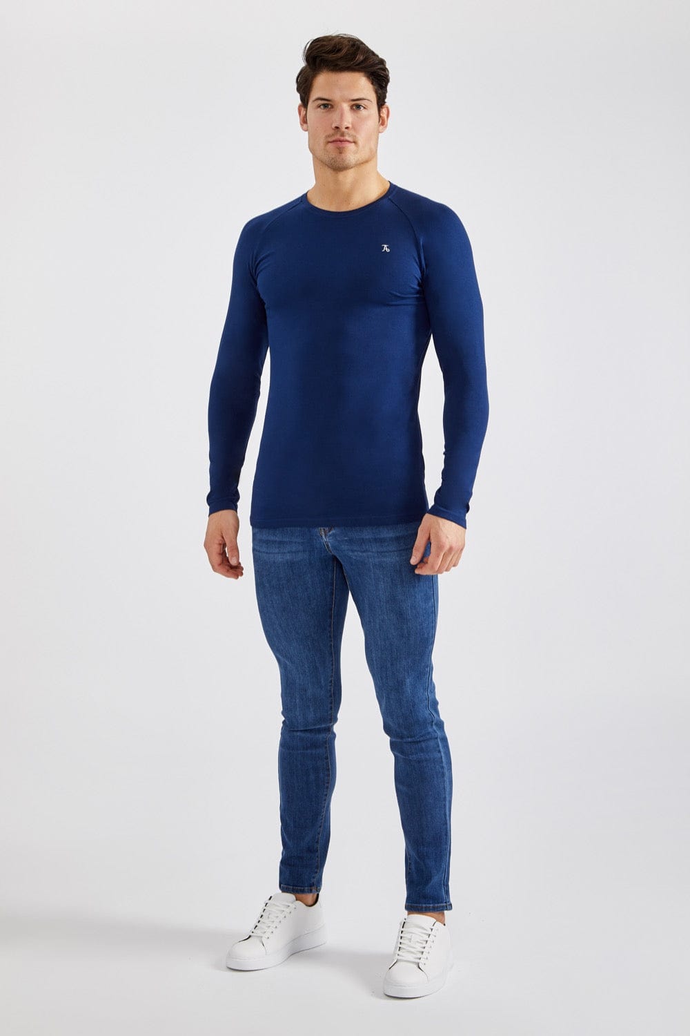Essential T-Shirt (LS) in Navy - TAILORED ATHLETE - ROW