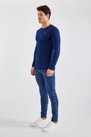 Essential T-Shirt (LS) in Navy - TAILORED ATHLETE - ROW